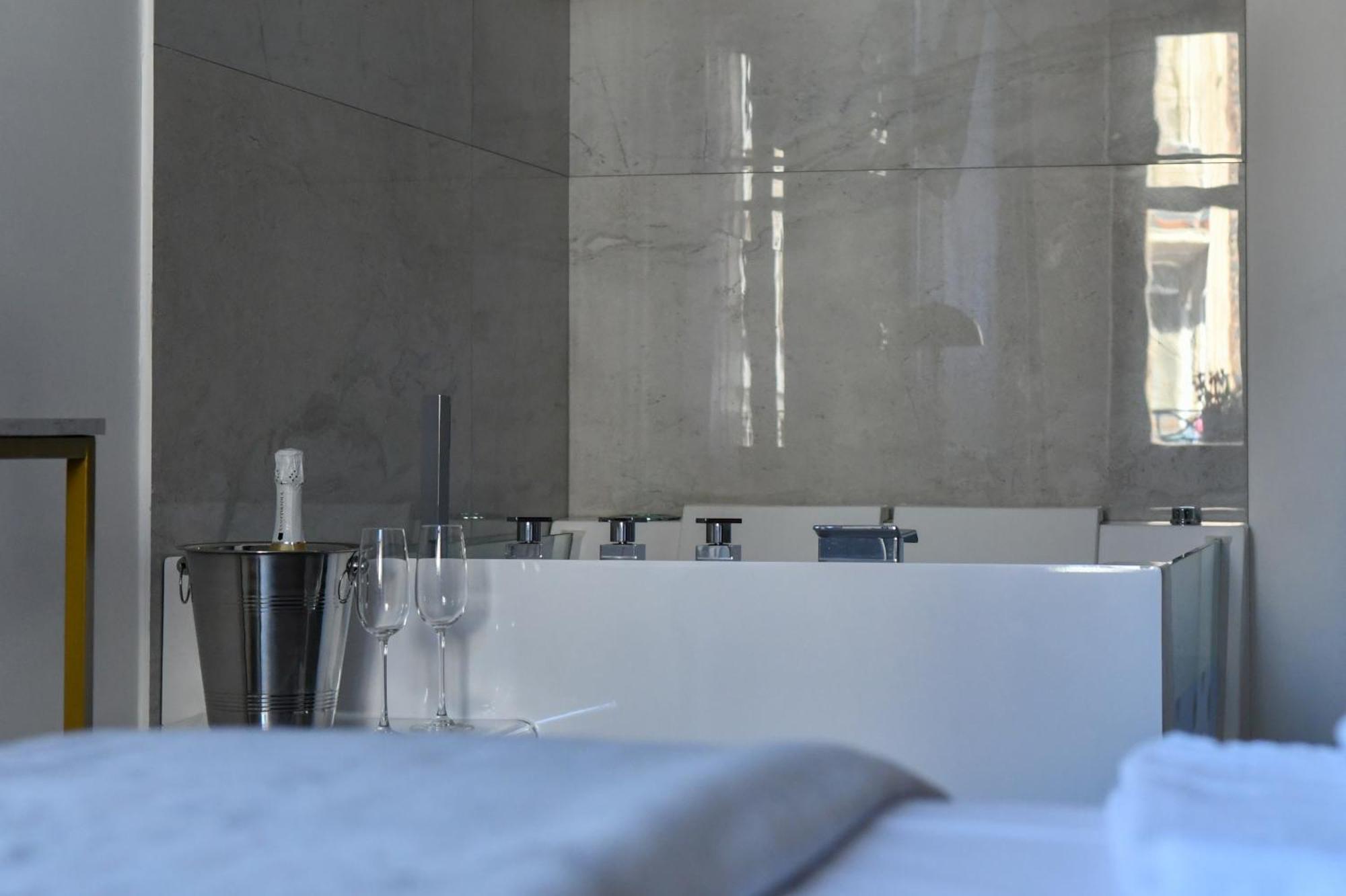 קטאניה Dada Suites מראה חיצוני תמונה